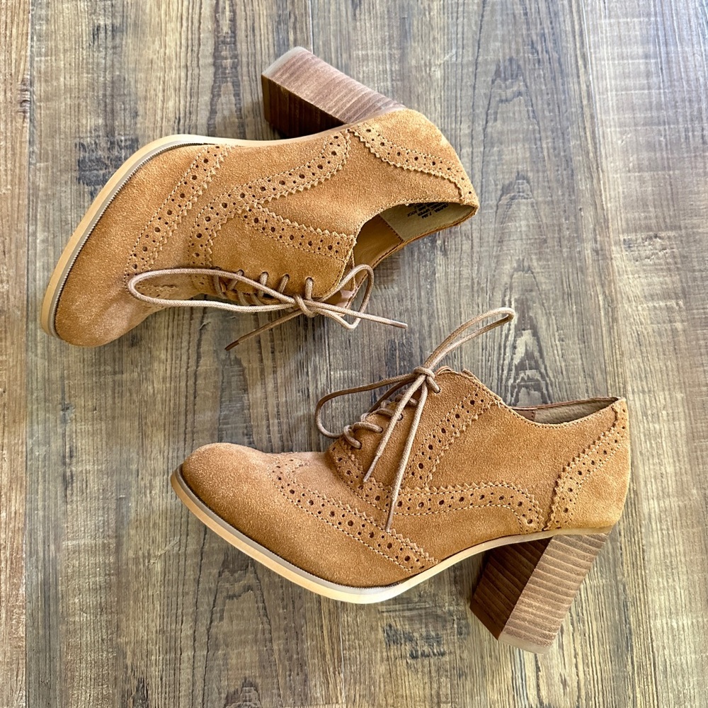 Steve Madden Block Heel Suede Oxfords